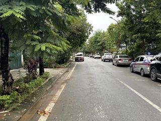 Chính chủ cầnbán gấp liền kề dự án foresa xuân phương tasco giá chỉ 19 tỷ!