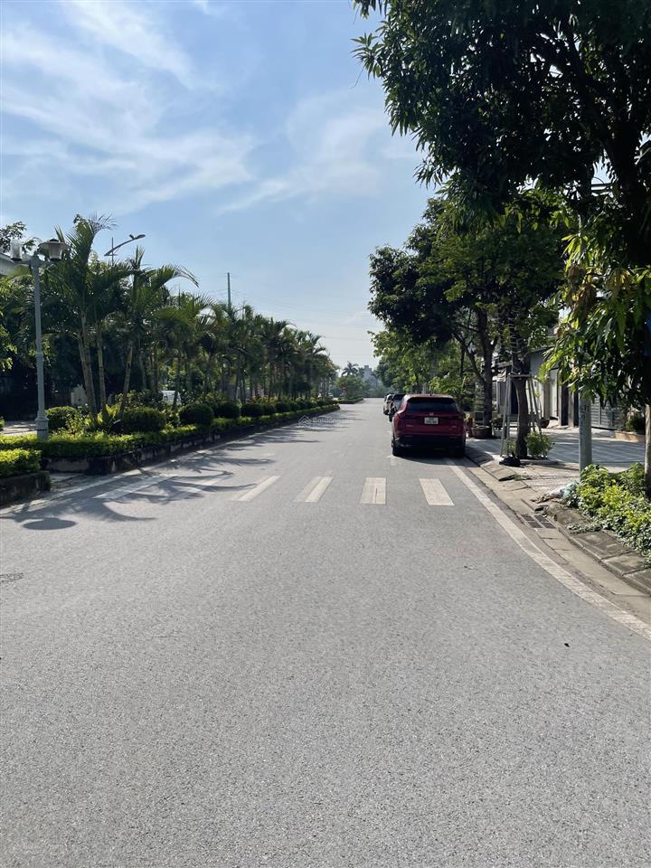 Chính chủ cần bán gấp liền kề foresa xuân phương tasco 90m view công viên chỉ 17 tỷ!