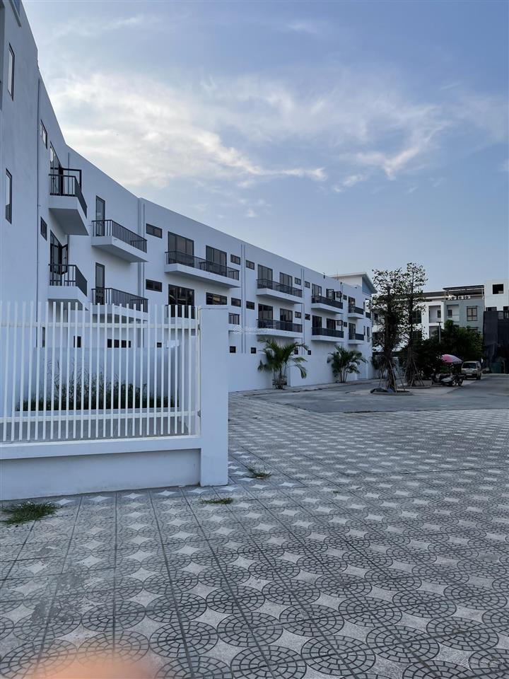 Cho thuê biệt thự song lập foresa xuân phương 165m². chỉ 15 triệu/tháng