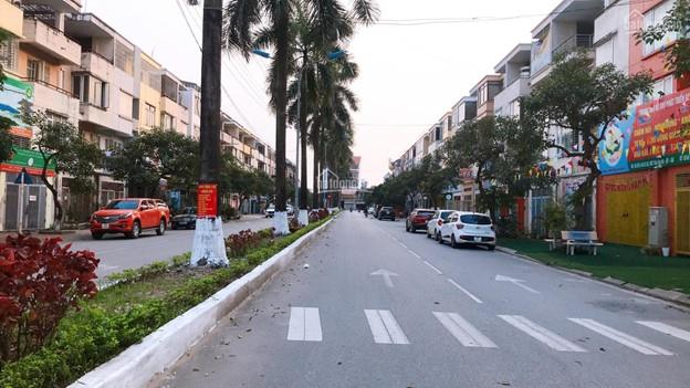 Bán biệt thự tân tây đô nhà hoàn thiện đẹp 195m, giá chỉ 28 tỷ