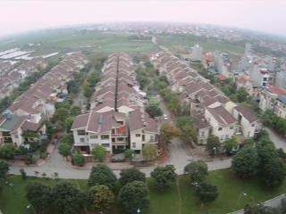 Bán biệt thự tân tây đô nhà hoàn thiện đẹp 195m, giá chỉ 28 tỷ