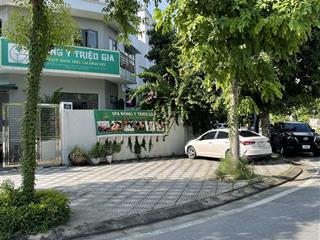 Chính chủ cần bán biệt thự song lập tasco xuân phương giá rẻ 164m chỉ 28 tỷ.