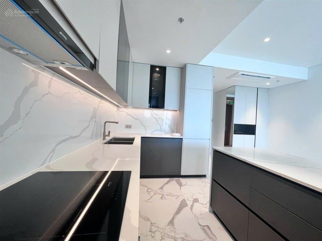 Bán căn 2pn crest view sông, đã có sổ hồng, giá chỉ 24.5 tỷ