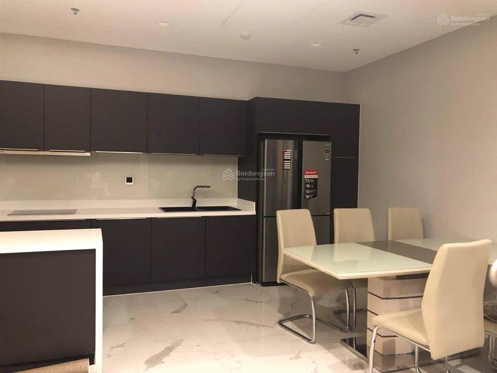 Bán căn hộ 2pn, tầng cao, đẹp, sổ hồng, giá 18,8 tỷ