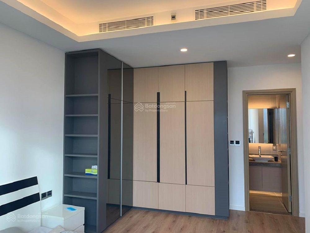 Bán căn hộ 2pn, tầng cao, đẹp, sổ hồng, giá 18,8 tỷ