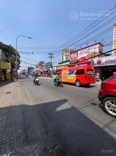 Bán nhà mt thạch lam, ngang 8.5m, dài 22m, giá 31 tỷ.