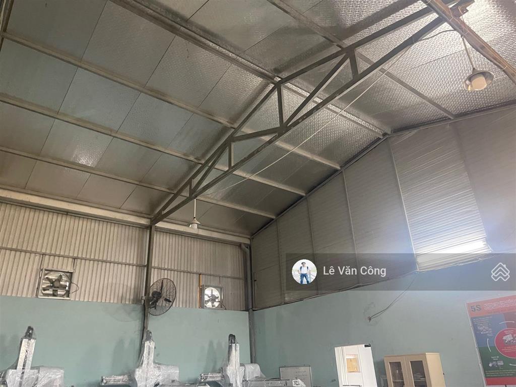 Nhà xưởng (1.000 m2 thổ cư), mặt đường bưng ông thoàn, quận 9 (sát bên công nghệ cao quận 9)