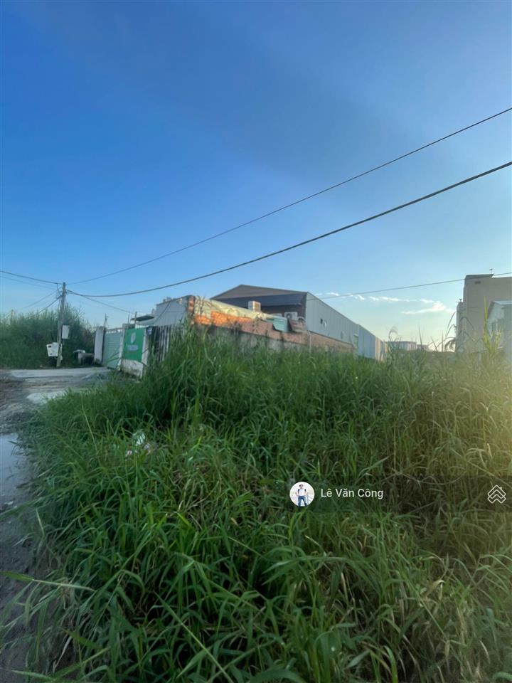 Nhà xưởng (1.000 m2 thổ cư), mặt đường bưng ông thoàn, quận 9 (sát bên công nghệ cao quận 9)