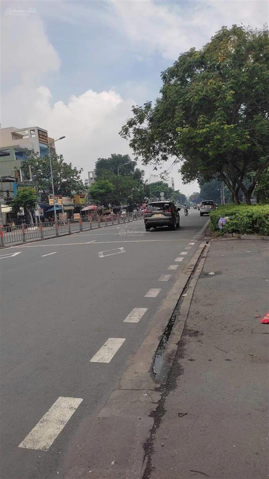 Mặt tiền bờ bao tân thắng  celadon city tân phú, 5x23m, trệt 4 lầu st, giá 30 tỷ tl.