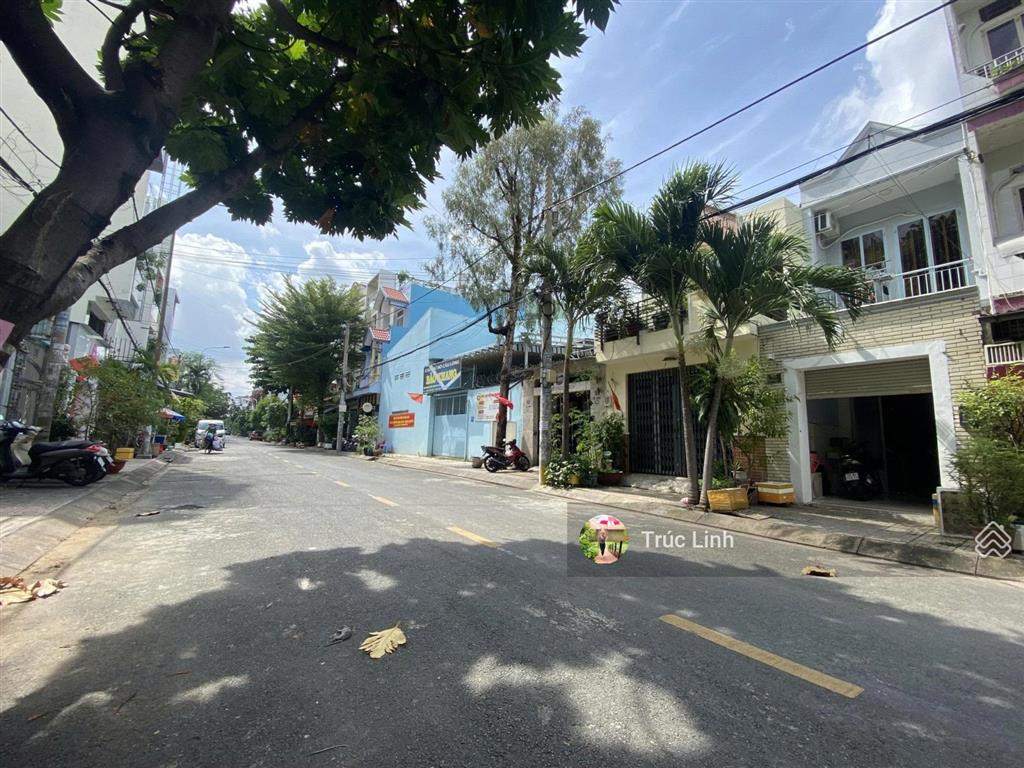 Mặt tiền lê lâm  p. phú thọ hòa, 5x19m nở hậu 5,17m, cấp 4, giá 12 tỷ tl.