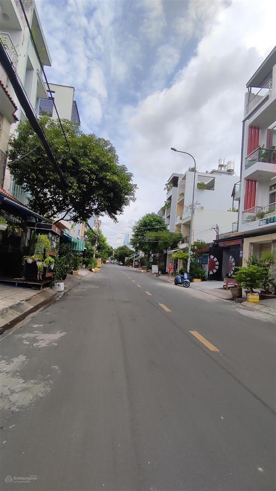 Mặt tiền trần thủ độ  p. phú thạnh, 3,5x18,2m, cấp 4, giá 8,5 tỷ tl.