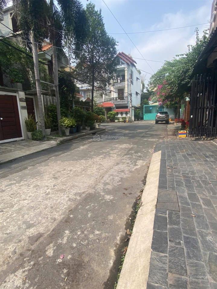 Hẻm 10m độc lập  p. phú thọ hòa, 6x19m, 3 tầng, giá 17,5 tỷ tl.
