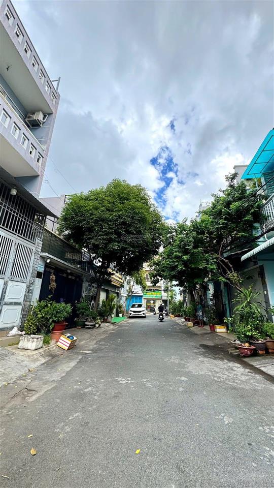 Mặt tiền đô đốc thủ  p. phú thọ hòa, 4,1x27m, cấp 4, giá 10,5 tỷ tl.