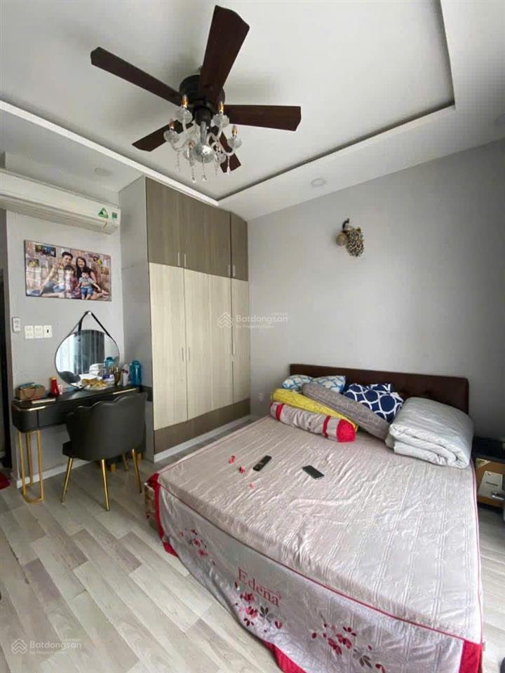 Hẻm 57 tô hiệu  p. phú thạnh, 4x15m, 4 tầng, giá 10,4 tỷ tl.