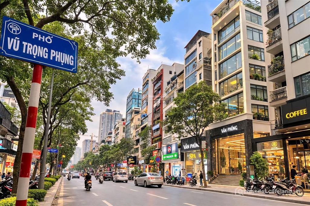 Mặt phố vũ trọng phụngtòa văn phòng 8tthang máy90m2dòng tiền cho thuê cao ngất