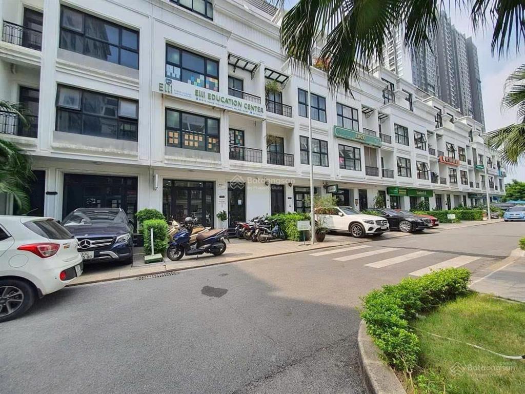 Bán căn liền kề giá tốt vinhomes đan phượng, sát công viên, đẹp 120m², mt 8m, 4 tầng. 21 tỷ tl