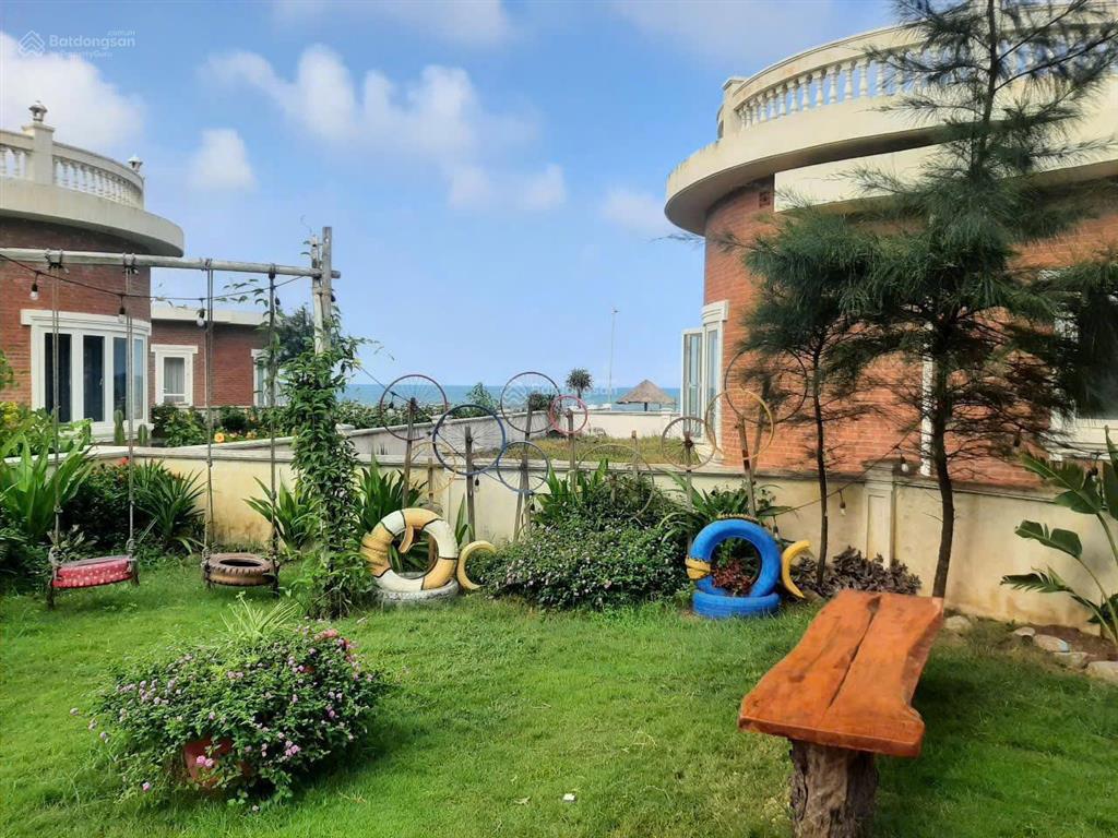 Bán gấp biệt thự biển siêu đẹp hoa tiên paradise, hà tĩnh 470m2. mt 30m. 11.9 tỷ siêu rẻ