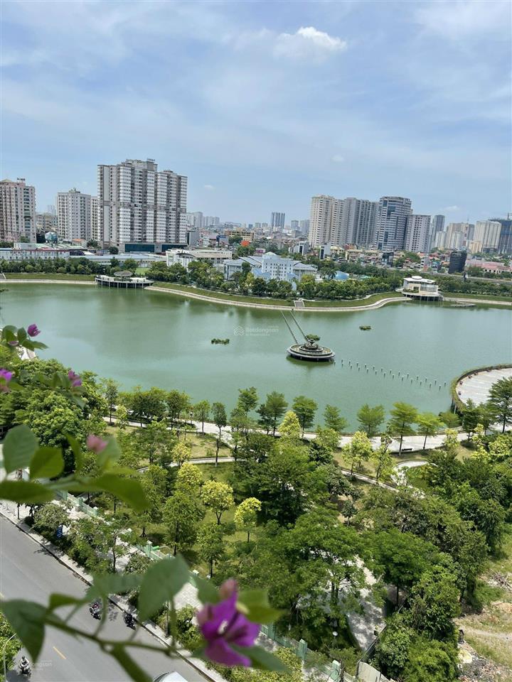 Shophouse 2 mặt đường tại 54 tố hữu, từ liêm 80m2. mt 5.5m. 4 tầng. kd sầm uất