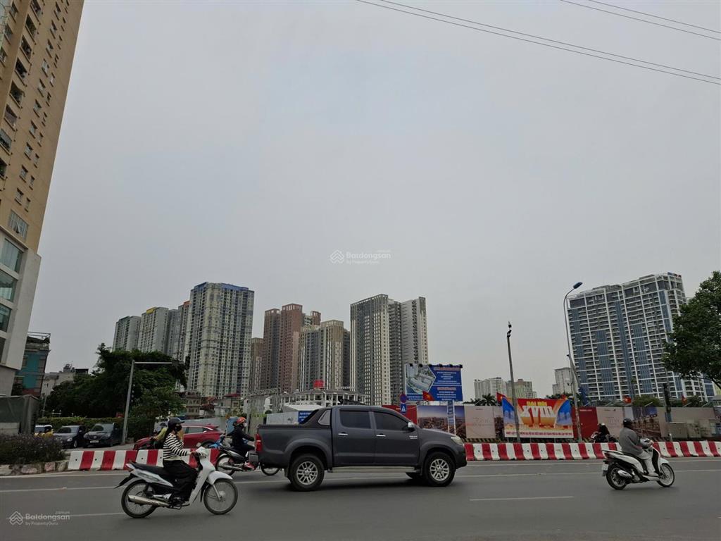 Shophouse 2 mặt đường tại 54 tố hữu, từ liêm 80m2. mt 5.5m. 4 tầng. kd sầm uất