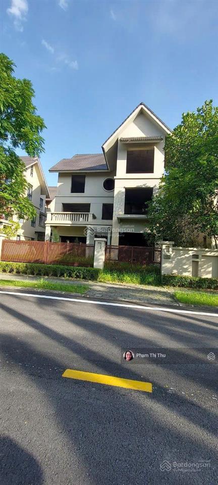 Bán biệt thự đơn lập kđt sunny garden sài sơn, quốc oai 300m2, xây 3 tầng + tum. 33 tỷ tl nhanh