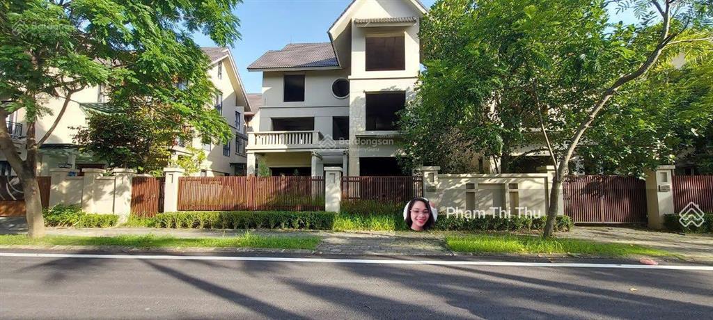 Bán biệt thự đơn lập kđt sunny garden sài sơn, quốc oai 300m2, xây 3 tầng + tum. 33 tỷ tl nhanh