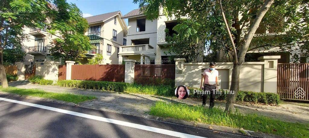 Bán biệt thự đơn lập kđt sunny garden sài sơn, quốc oai 300m2, xây 3 tầng + tum. 33 tỷ tl nhanh