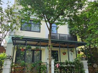 Bán biệt thự vị trí siêu đẹp kđt vườn đào, tây hồ 203m2. mt 13m. 5 tầng. kd sầm uất. 174 tỷ tl