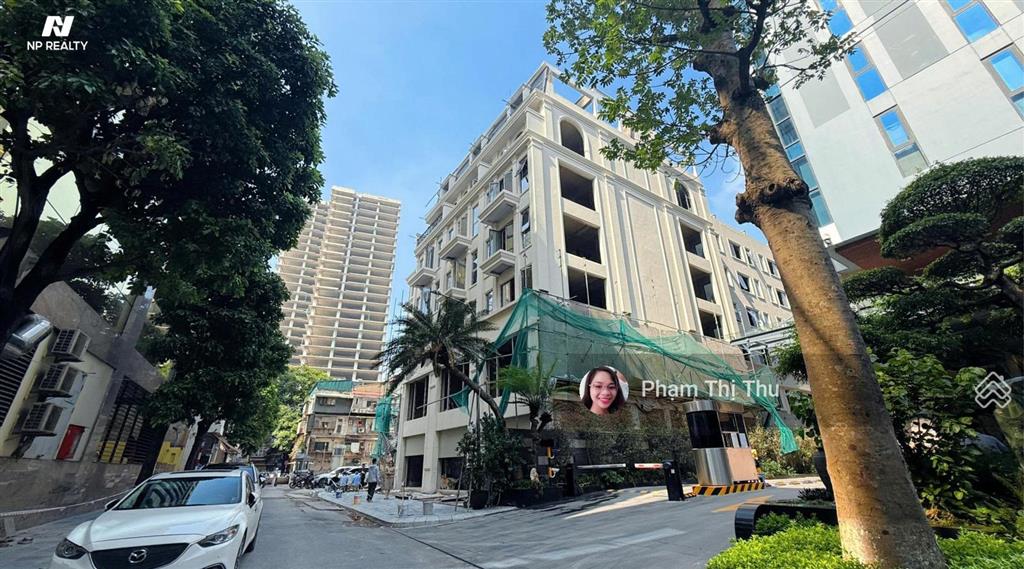Bán nhà phố láng hạ, đống đa, nằm trong dự án cđt, k lo quy hoạch thành phố 90m². 6 tầng. 53 tỷ