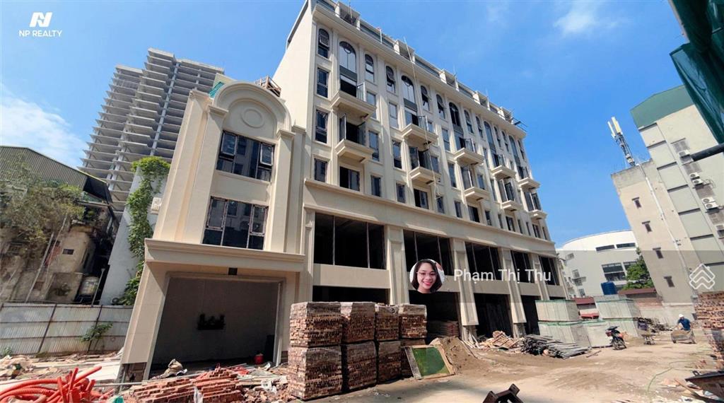 Bán nhà phố láng hạ, đống đa, nằm trong dự án cđt, k lo quy hoạch thành phố 90m². 6 tầng. 53 tỷ