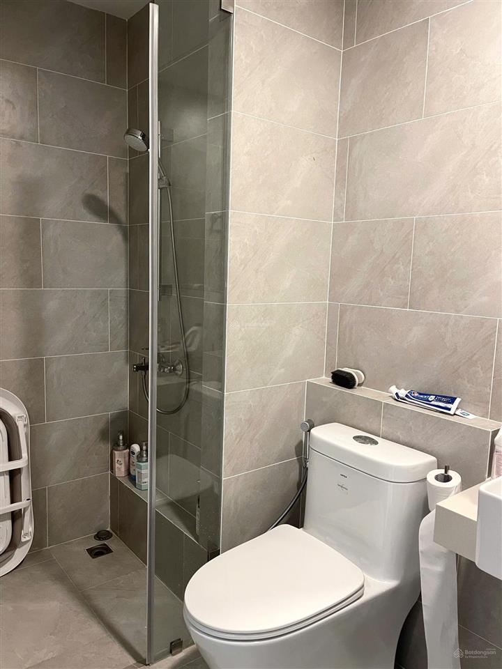 Full nội thất đẹp  2pn 2wc (59m2)  giá 9 triệu/th view thoáng mát. ở ngay không cần sắm thêm gì