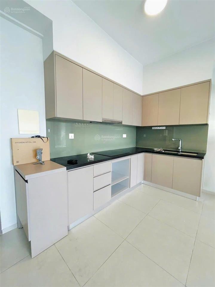 Cho thuê căn hộ 2pn 2wc chỉ 6,5 triệu/tháng. nhận setup nội thất theo nhu cầu. full nt 9 triệu