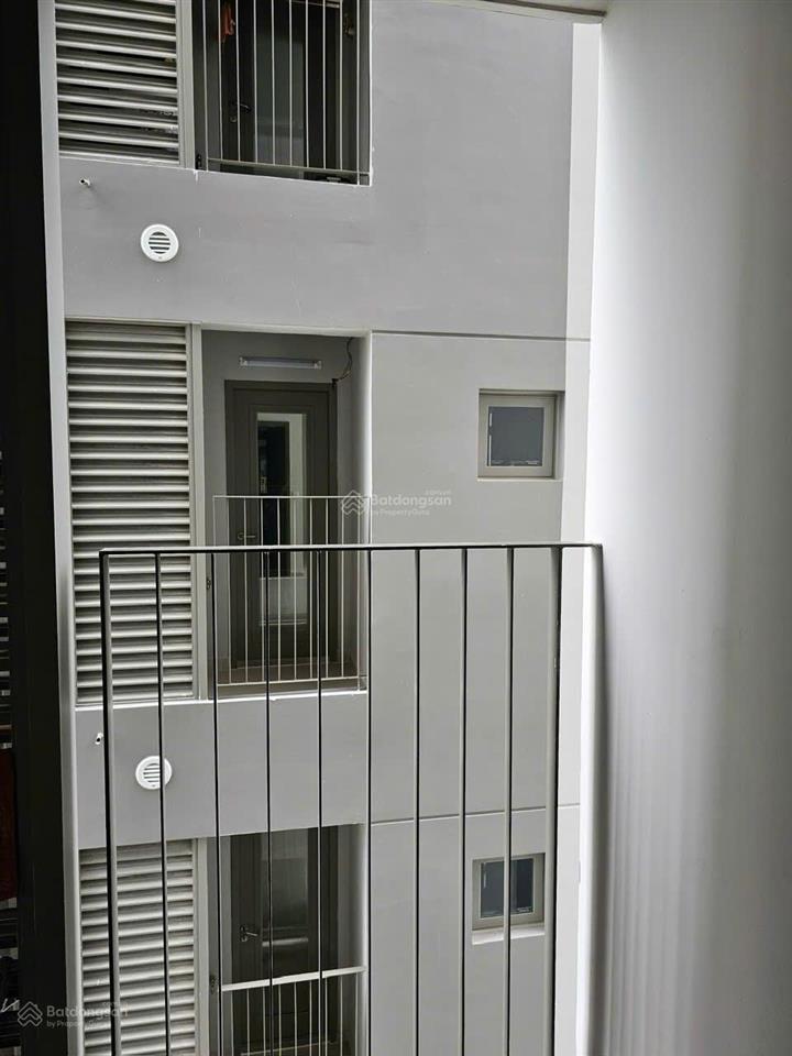 Westgate 69m2 2pn 2wc căn góc rộng rãi, có ban công full nt chỉ 9tr/tháng
