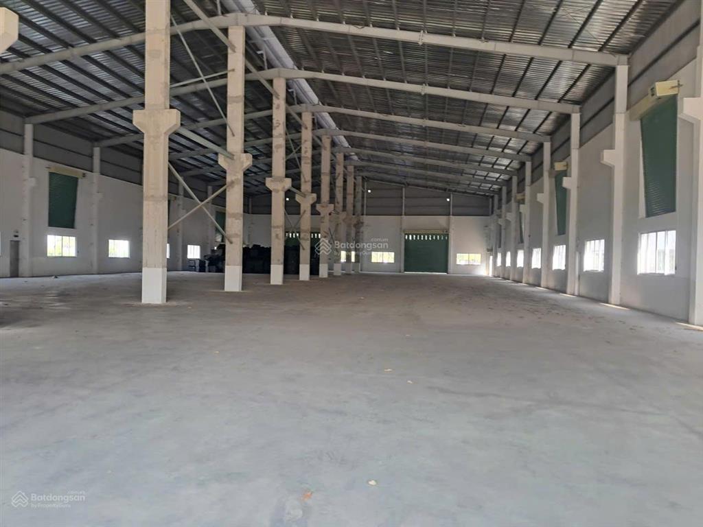 Bán 20.000m2 đất, xưởng 10.000m2 tại kcn sóng thần 3, tp mới, giá thương lượng.