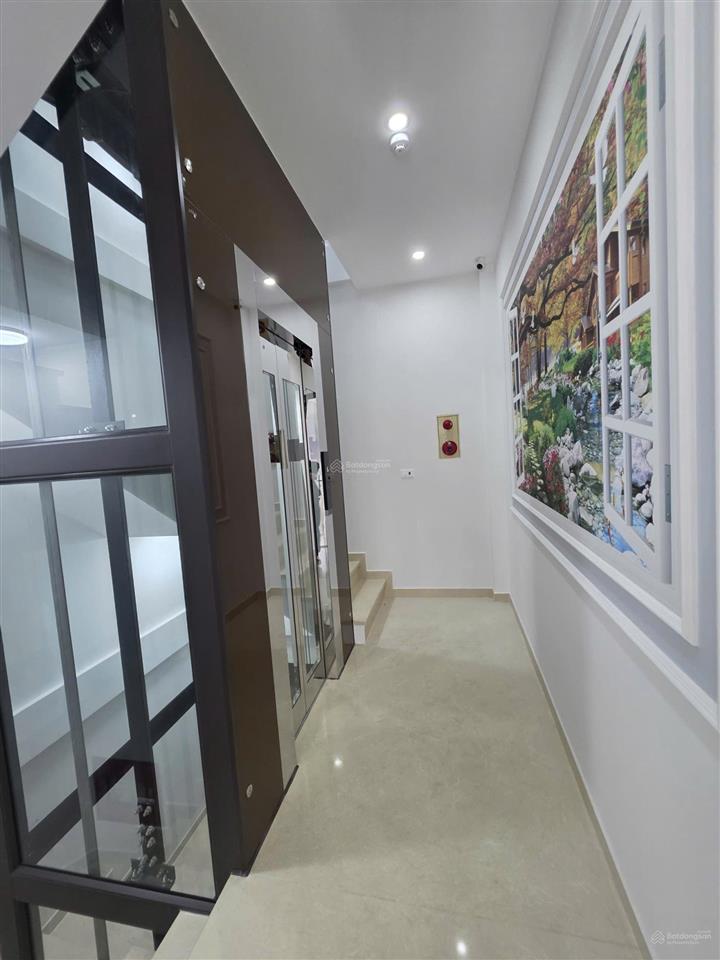 Bán nhà số 8 mặt phố trần quý kiên, cầu giấy, hà nội
