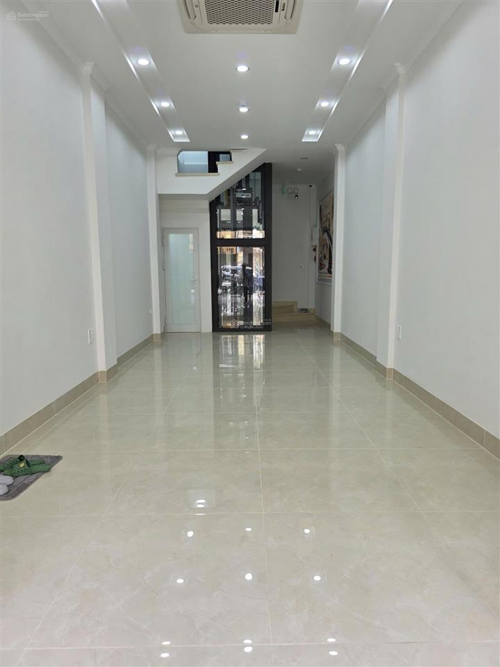 Bán nhà số 8 mặt phố trần quý kiên, cầu giấy, hà nội