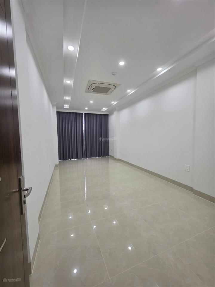 Bán nhà số 8 mặt phố trần quý kiên, cầu giấy, hà nội