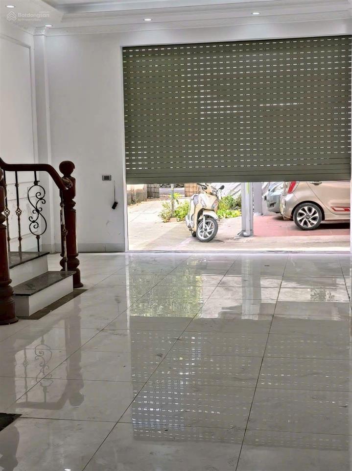 Chỉ 7 tỷ nhà mới 52m 5 tầng ô tô đến cửa ngõ 96 tây mỗ, hà nội
