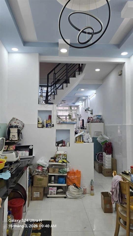 Nhà hxh phan văn hớn gần khu 38hecta dt 53m² có 3pn chỉ 4,68 tỷ sổ riêng vuông đẹp hoàn công đủ