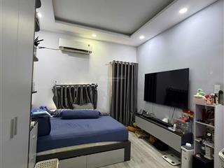 Nhà 2 tầng 2pn lý tuệ kế aeon tân phú dt 40m2. giá chỉ 4 tỷ. nhà còn mới vào ở ngay.