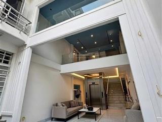 Nhà 6 tầng thang máy  đẹp long lanh  40m2  ngõ nông 30m thẳng tắp ra đường ô tô tránh giá 9tỷ6