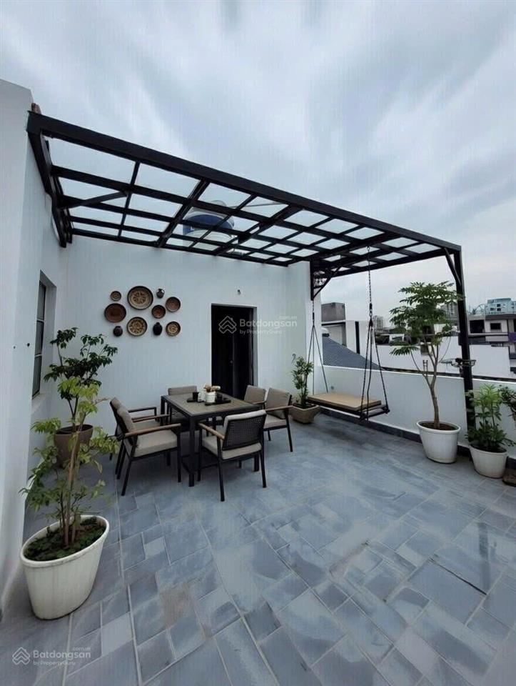 Chính chủ  nhà 6 tầng thang máy  đẹp  40m²  ngõ nông 30m thẳng tắp ra đường ô tô tránh