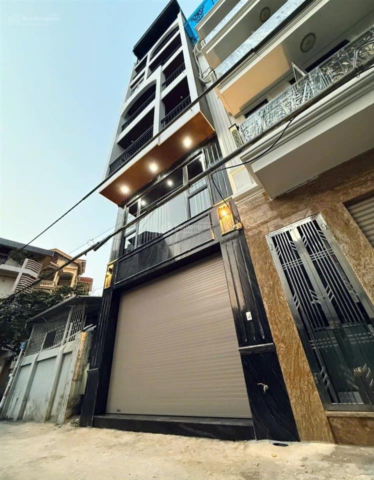 Nhà phố hồng tiến  cạnh công viên  50m2  7 tầng thang máy  gara ô tô