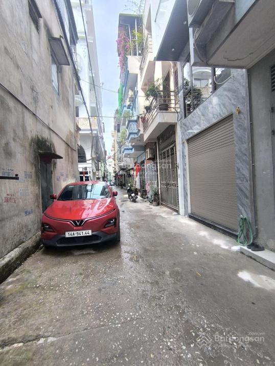 Nhà khu phân lô  7 tầng thang máy  ô tô  dtxd 38m2  giá tốt