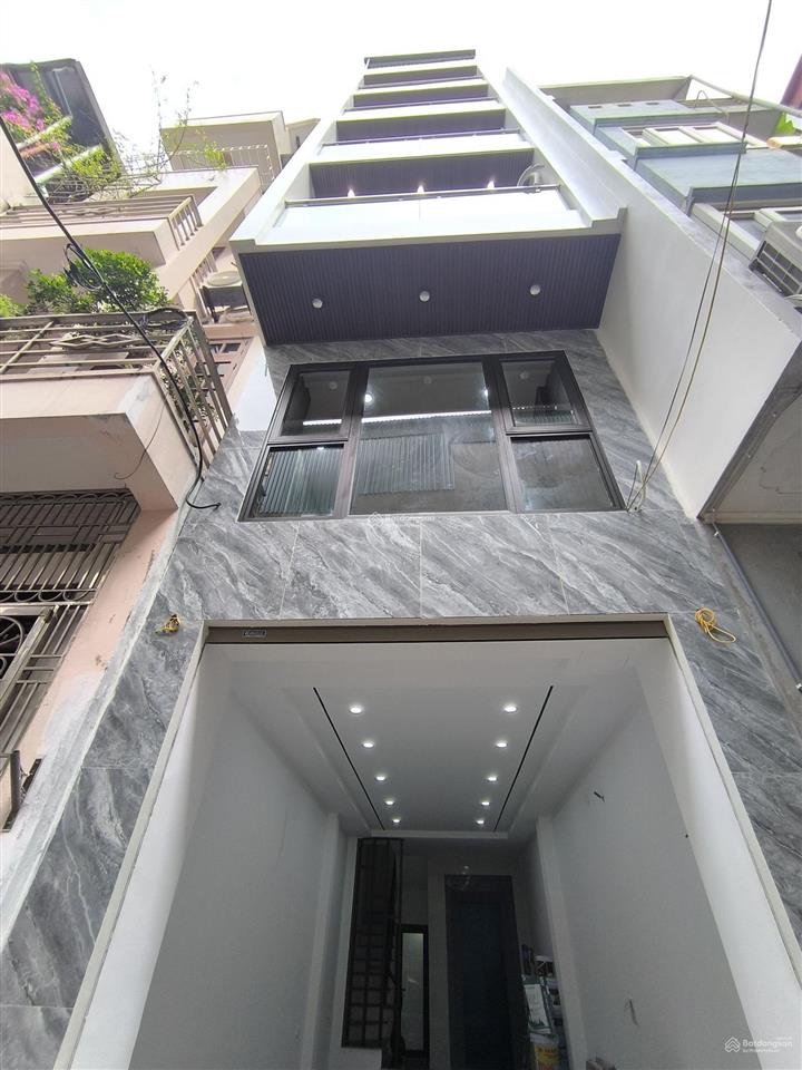Nhà khu phân lô  7 tầng thang máy  ô tô  dtxd 38m2  giá tốt