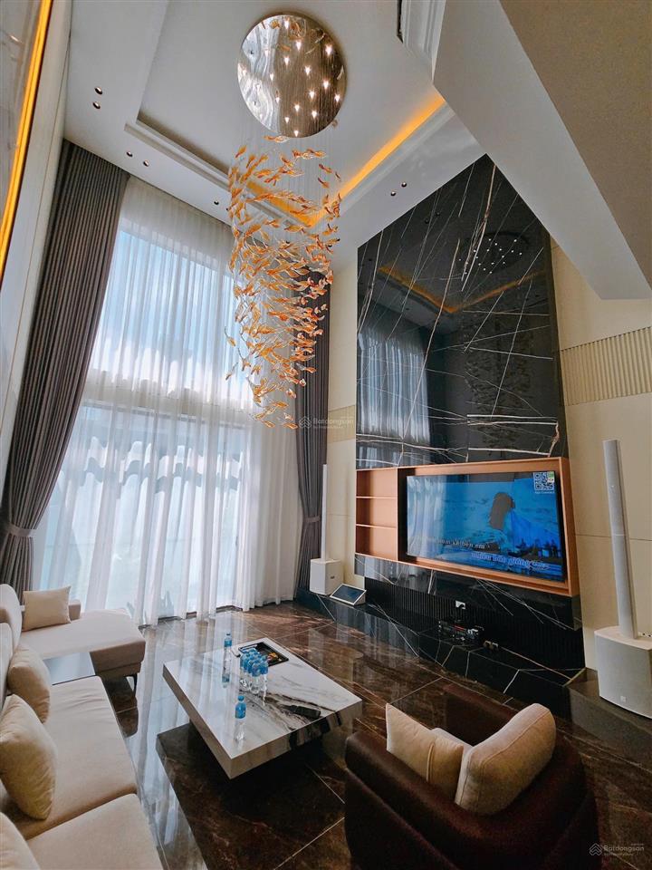 Nhà bề thế 8 tầng  85m²  mt 5m  gara 3 ô tô