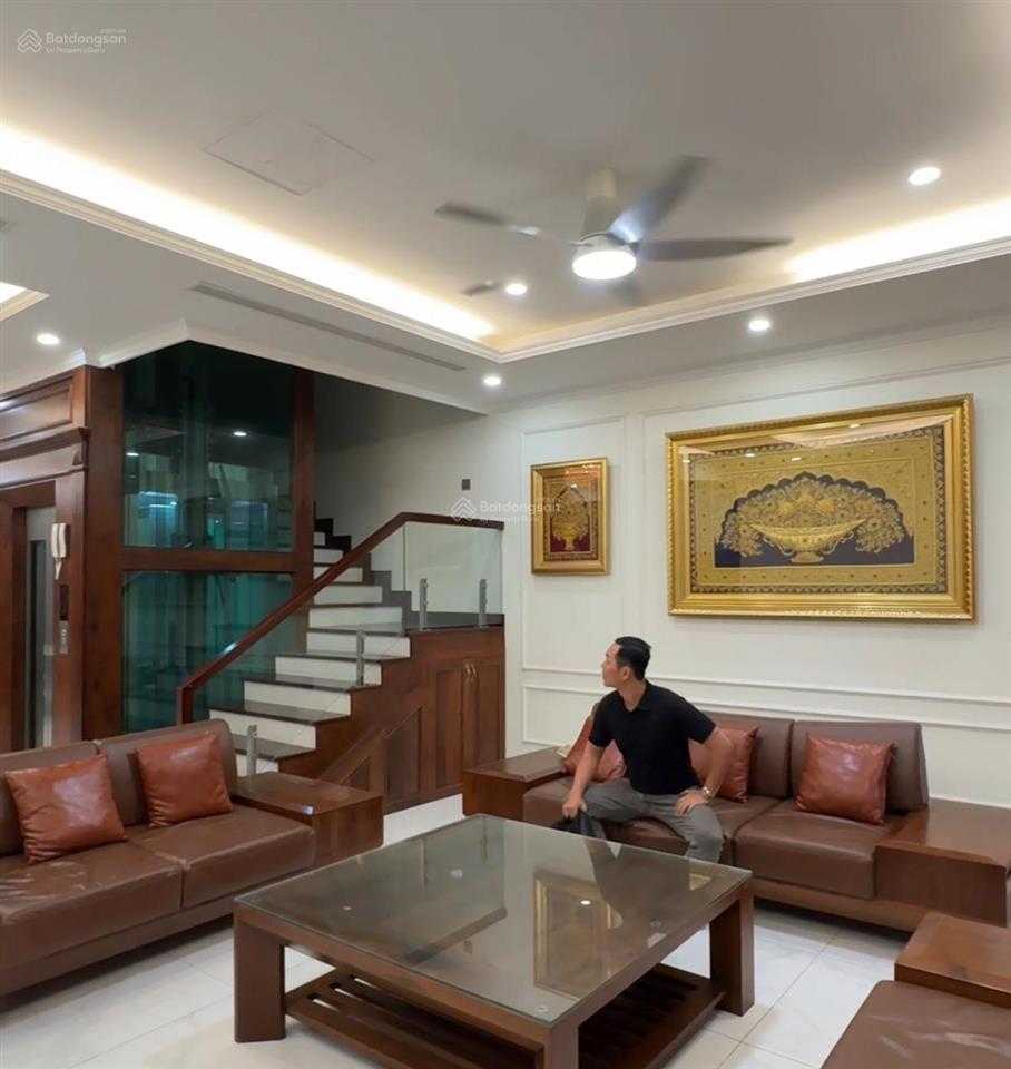 View vườn hoa  riêng tư  lãng mạn  song lập 186m2  gần hồ 12ha  thang máy  đủ đồ  55 triệu