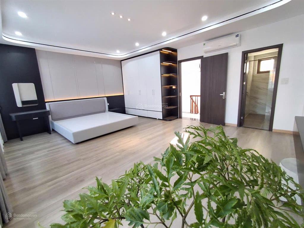 60m2  hai mặt thoáng  xây 6 tầng  thang máy gần mặt phố  giá 13 tỷ