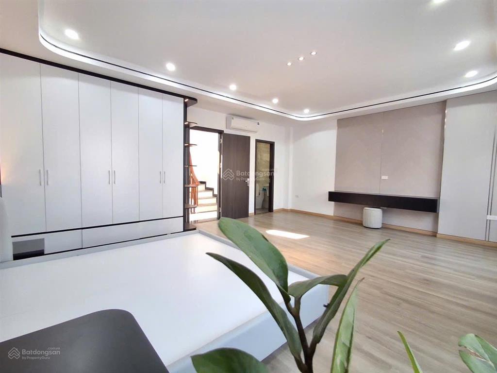 60m2  hai mặt thoáng  xây 6 tầng  thang máy gần mặt phố  giá 13 tỷ