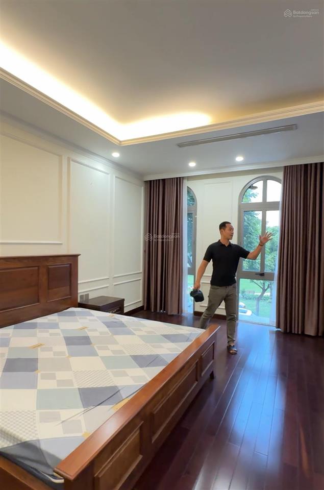 Cho thuê song lập 186m²  harmony  gần hồ 12ha  view công viên  full đồ  giá 50 triệu