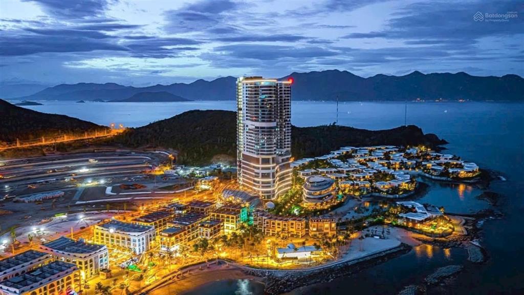 Cho thuê căn view biển toà paramount 1pn full nội thất 13 triệu/tháng